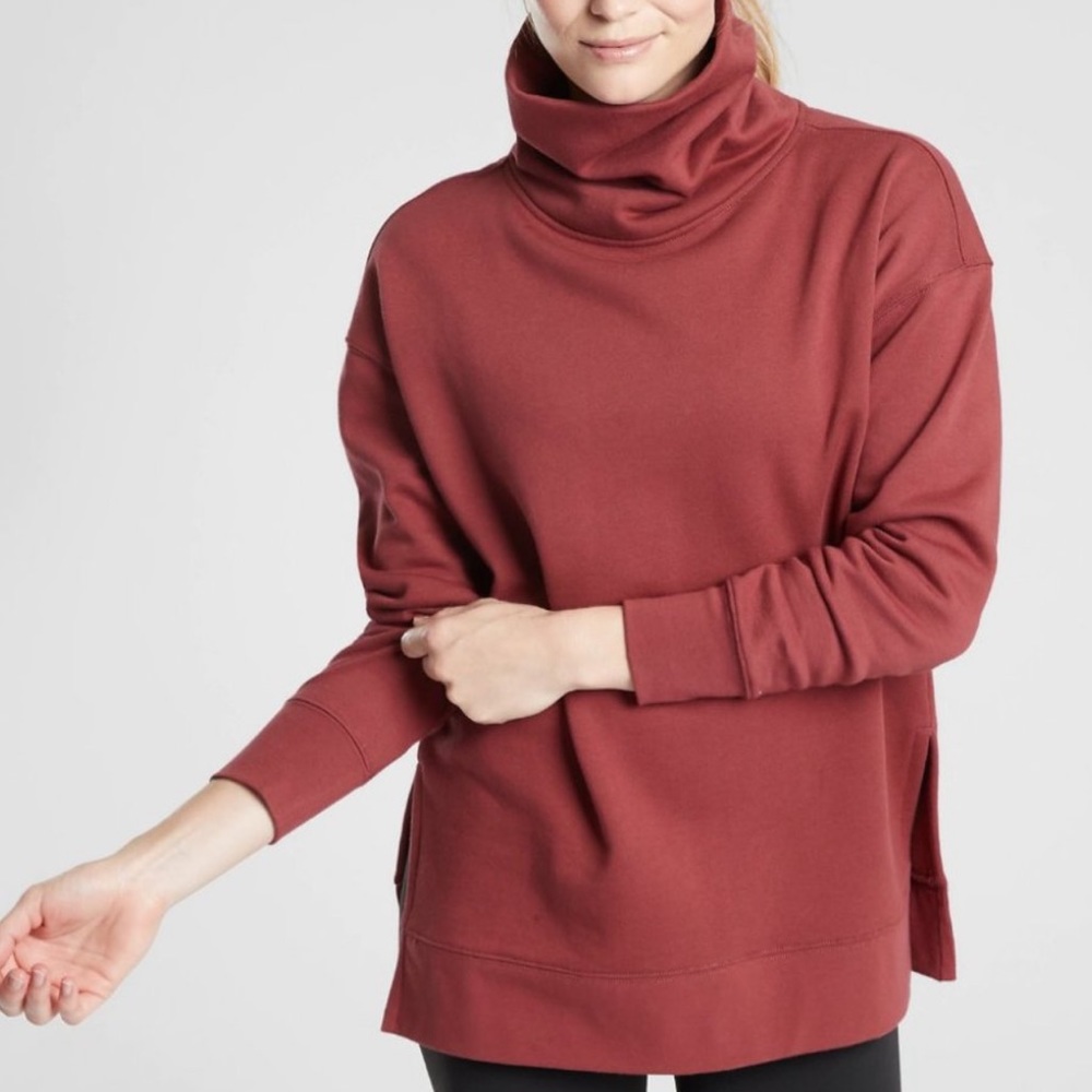 Athleta Women’s 24/7 Funnel Neck XS — Maple Red
